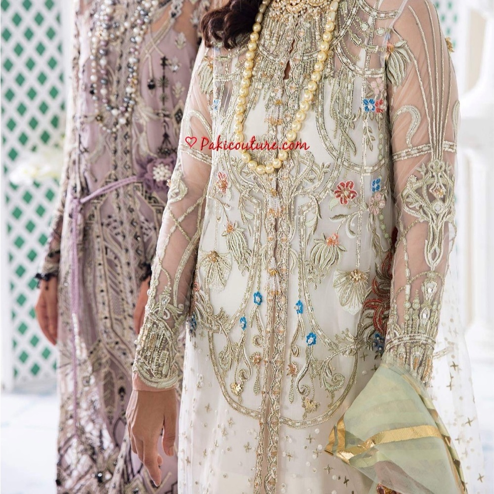 Suffuse brand new dress - Picture 4 of 11